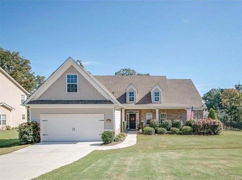 6302 Spring Cove Drive, Flowery Branch, GA 30542