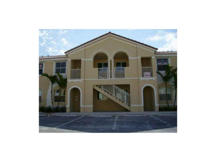 1652 SE 28 ST # 102, Homestead, FL 33035