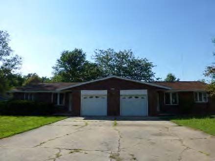 46 Allen Dr Unit A & B, Riverton, IL 62561