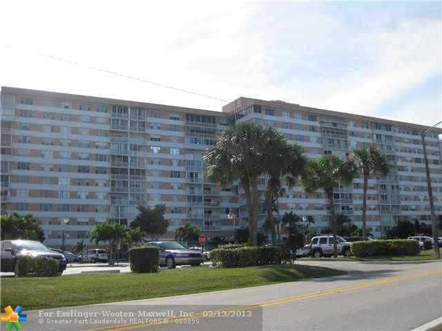 3800 Hillcrest Dr # 810, Hollywood, FL 33021