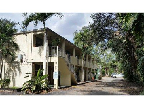 3251 SW 44 ST # 102, Fort Lauderdale, FL 33312