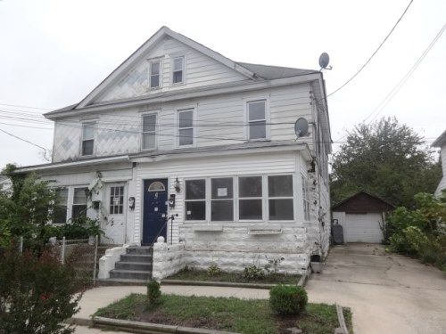 16 Capitol St, Paulsboro, NJ 08066