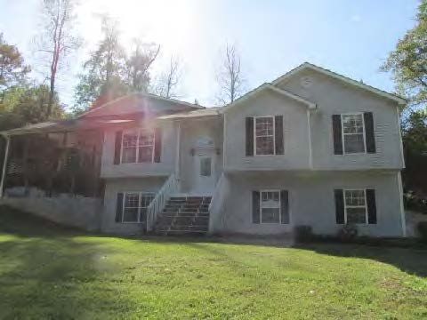 2304 Johnson Rd, Chickamauga, GA 30707