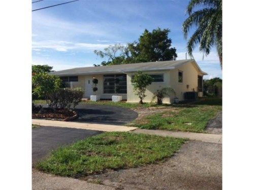 8320 NW 24TH PL, Fort Lauderdale, FL 33322