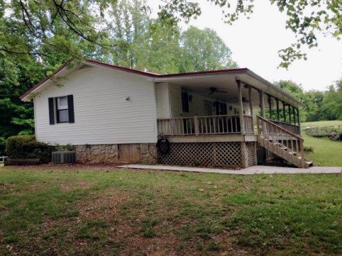 496 Lambert Hollow Rd., Granville, TN 38564