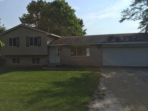 1540 Layton Rd, Fowlerville, MI 48836