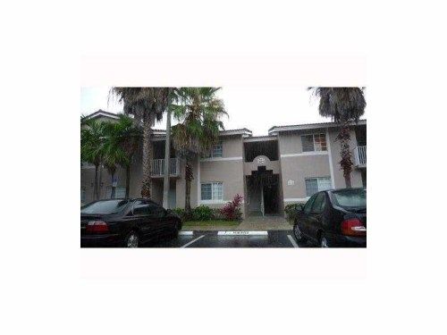 3211 SABAL PALM MNR # 107, Hollywood, FL 33024