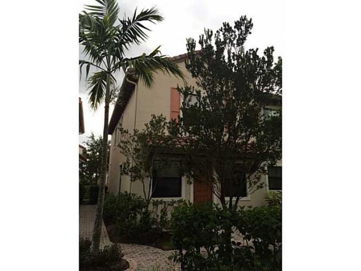 12663 NW 32 CT # 12663, Fort Lauderdale, FL 33323