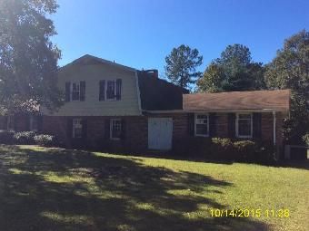 122 Meadowbrook Dr, Mauldin, SC 29662