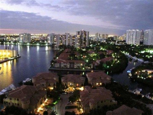 1000 ISLAND BL # 2204, North Miami Beach, FL 33160