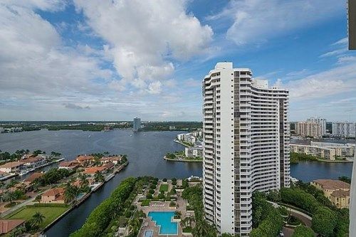 2000 ISLAND BL # 2307, North Miami Beach, FL 33160