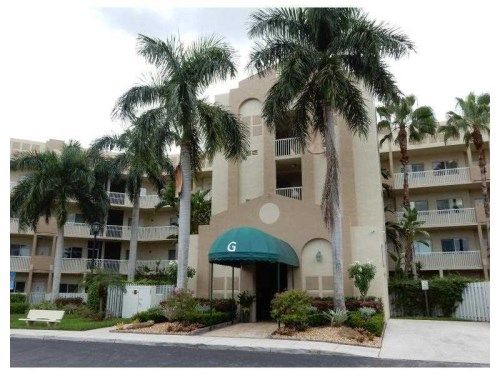 7739 SOUTHAMPTON TE # 402, Fort Lauderdale, FL 33321