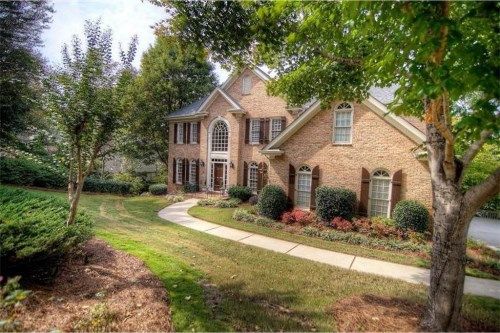 155 Chickering Lake Drive, Roswell, GA 30075