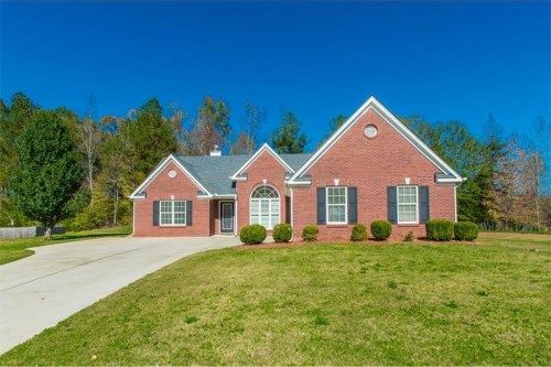 44 Blue Grass Drive, Jefferson, GA 30549