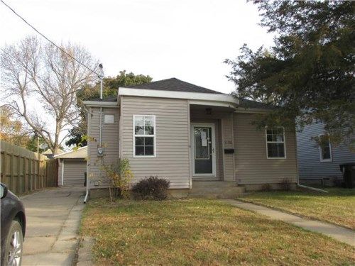 1106 Newton St, Waterloo, IA 50703