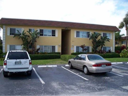 201 SE 6 AV # 2, Pompano Beach, FL 33064