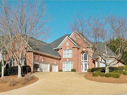 840 Thornberry Drive, Alpharetta, GA 30022