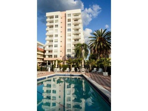 3113 S OCEAN DR # 302, Hallandale, FL 33009