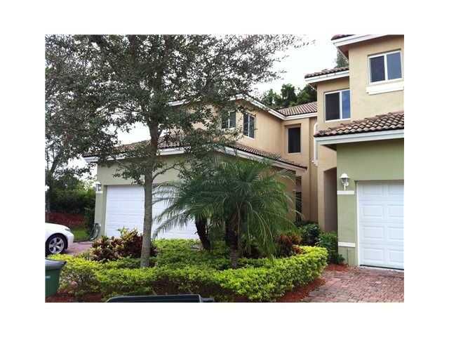 1690 SE 24 CT # 1690, Homestead, FL 33035