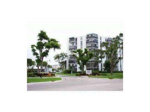 3401 COUNTRY CLUB DR # 519, Miami, FL 33180