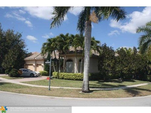 10775 Blue Palm St, Fort Lauderdale, FL 33324