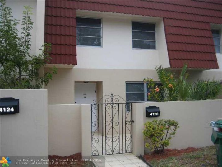 4126 Inverrary Dr # 14G, Fort Lauderdale, FL 33319