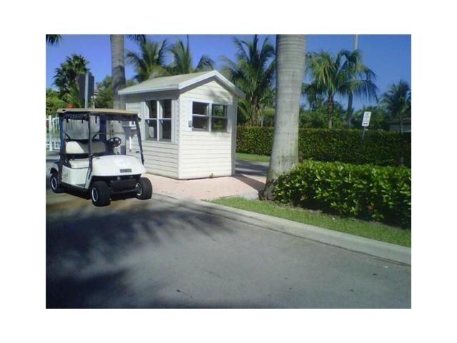 1240 SE 28 CT # 201, Homestead, FL 33035