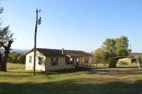 11859 Long Tate Rd, Elkins, AR 72727