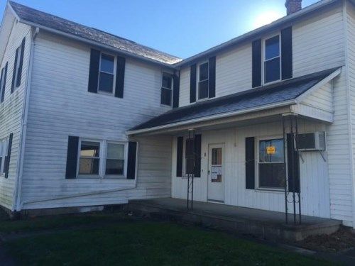 8 E Ross St, Danville, OH 43014