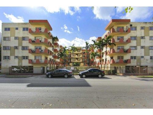 1630 W 46 ST # 405D, Hialeah, FL 33012