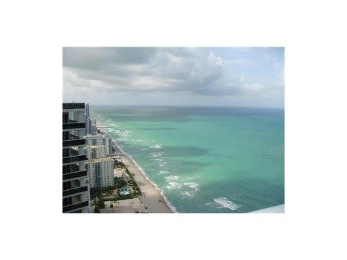 1830 OCEAN DR # 4509, Hallandale, FL 33009