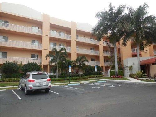 7765 YARDLEY DR # 203, Fort Lauderdale, FL 33321