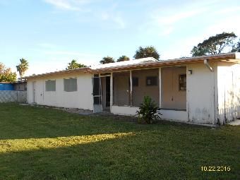 837 Nassau Rd, Cocoa Beach, FL 32931