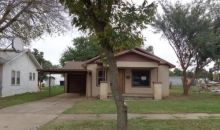 445 W Lynn St Slaton, TX 79364