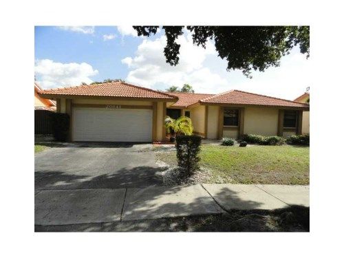 20141 NW 59 CT, Hialeah, FL 33015