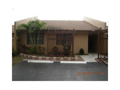 1673 NW 96 AV # 1673, Hollywood, FL 33024