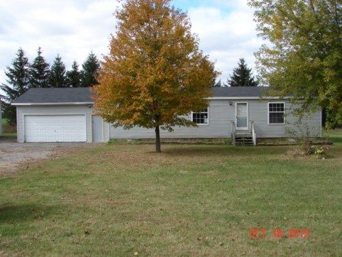 51144 Silver Street, Three Rivers, MI 49093