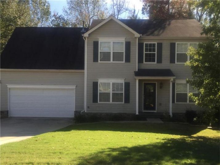 104 Slate Ridge Lane, Loganville, GA 30052