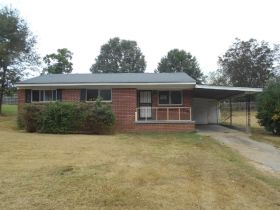 604 Mounds Pleasant Cir, Water Valley, MS 38965