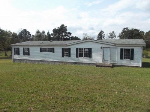 425 Rymer Road, Oldfort, TN 37362