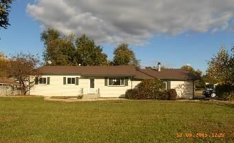 2004 Winters Dr, Loves Park, IL 61111