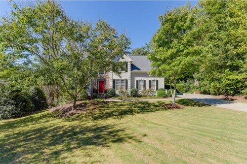 5000 Charleston Lane, Roswell, GA 30075