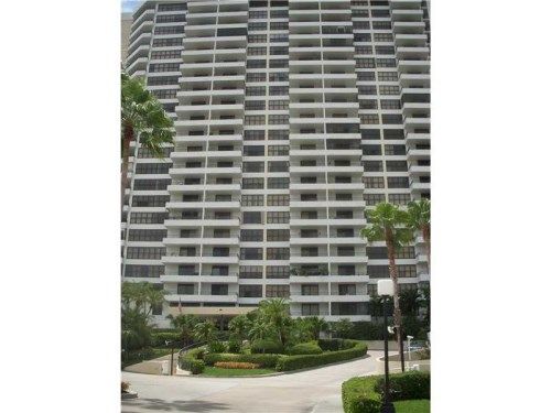 2500 Parkview Dr # 1020, Hallandale, FL 33009