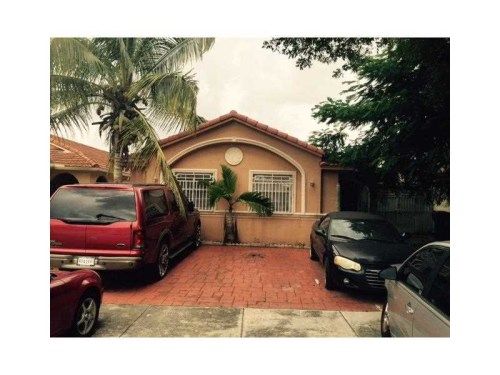 7553 W 4 CT, Hialeah, FL 33014