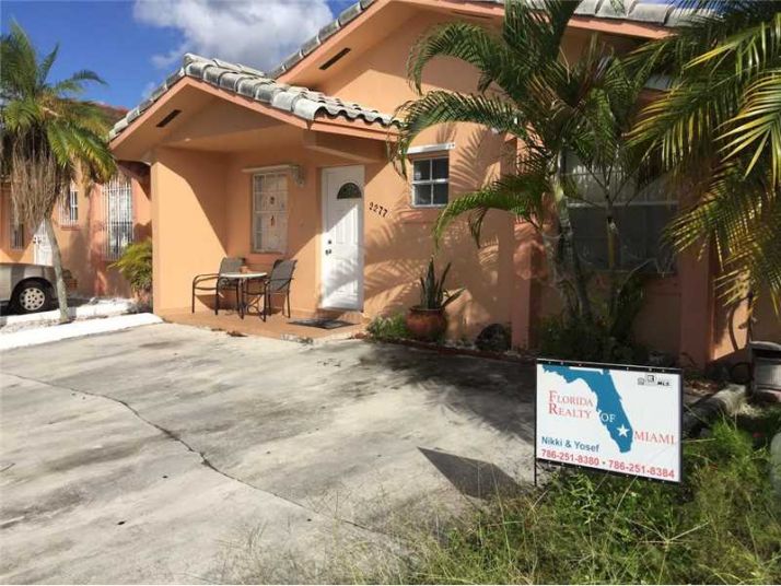 2277 W 74 PL # 19B, Hialeah, FL 33016