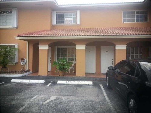 7853 W 36 AV # 202, Hialeah, FL 33018