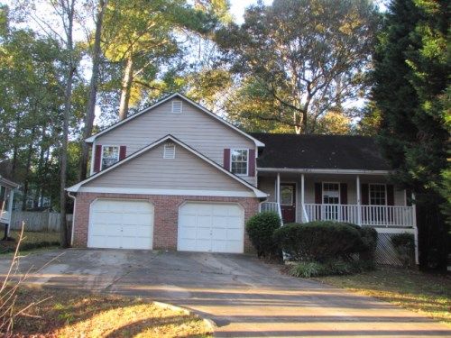 525 Horseshoe Cir, Stockbridge, GA 30281