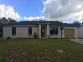 625 Rutherford Ave, Deltona, FL 32738