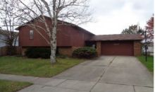 2013 Lake Bluff Rd Bloomington, IL 61704