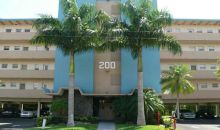 200 NE 14 AV # 320 Hallandale, FL 33009